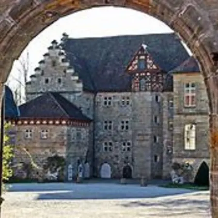 Gutsverwaltung Schloss Eyrichshof Gasthof