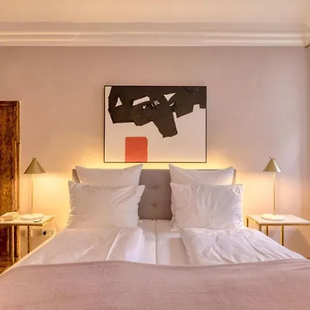 Gutsverwaltung Schloss Eyrichshof 3*