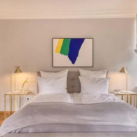 Gutsverwaltung Schloss Eyrichshof 3*